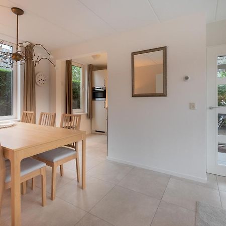 Bungalows - Bungalowpark Mooyeveld - Uniek Gelegen In De Duinen! 艾格蒙宾能 外观 照片