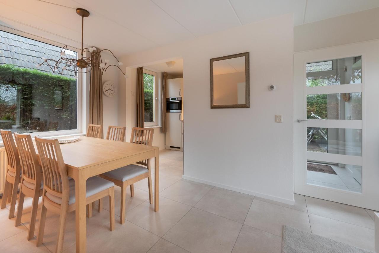 Bungalows - Bungalowpark Mooyeveld - Uniek Gelegen In De Duinen! 艾格蒙宾能 外观 照片