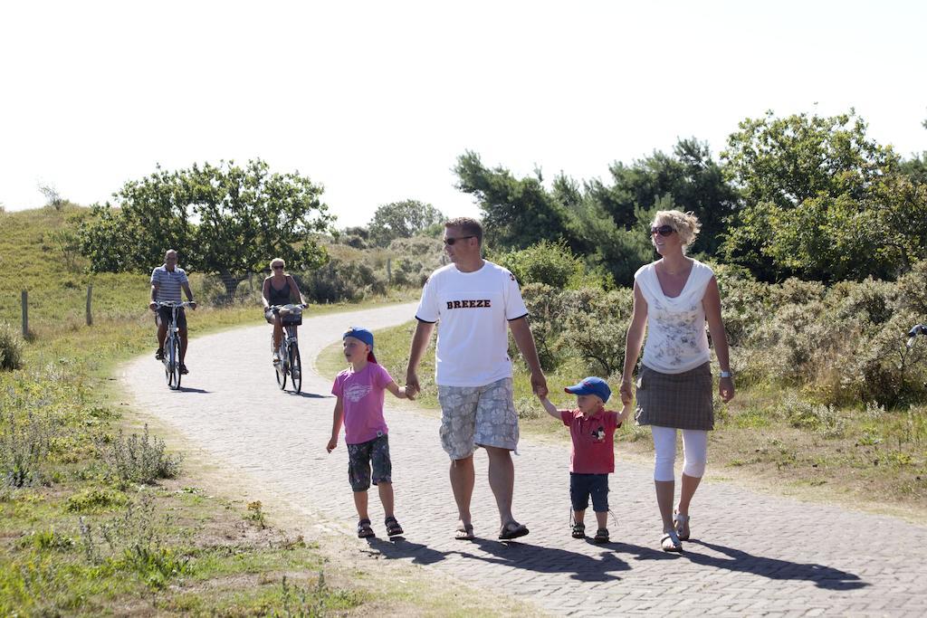 Bungalows - Bungalowpark Mooyeveld - Uniek Gelegen In De Duinen! 艾格蒙宾能 外观 照片