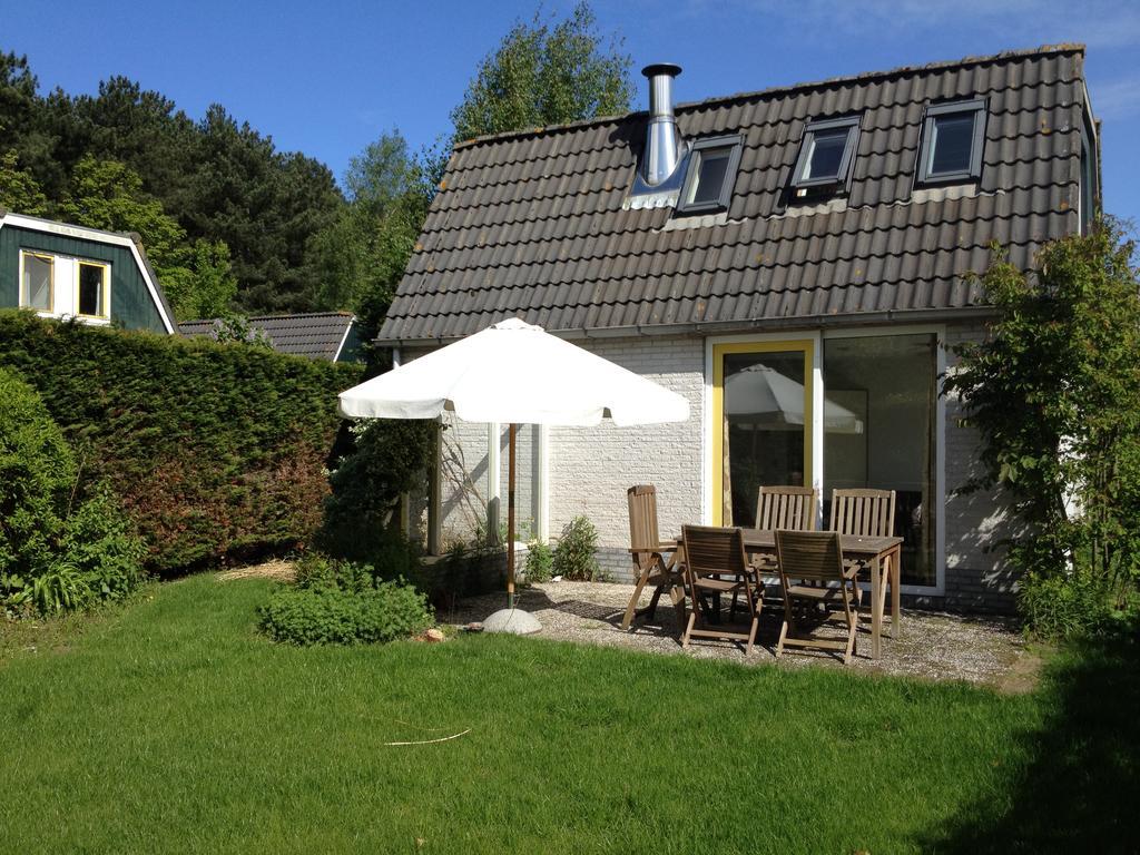 Bungalows - Bungalowpark Mooyeveld - Uniek Gelegen In De Duinen! 艾格蒙宾能 客房 照片